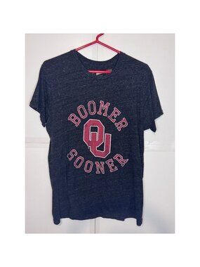 Distant Replays Boomer Sooner OU Size M (Men's)
